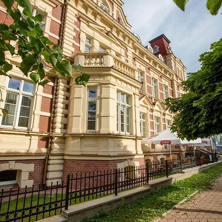 Hotel Masovia Giżycko Exteriör bild