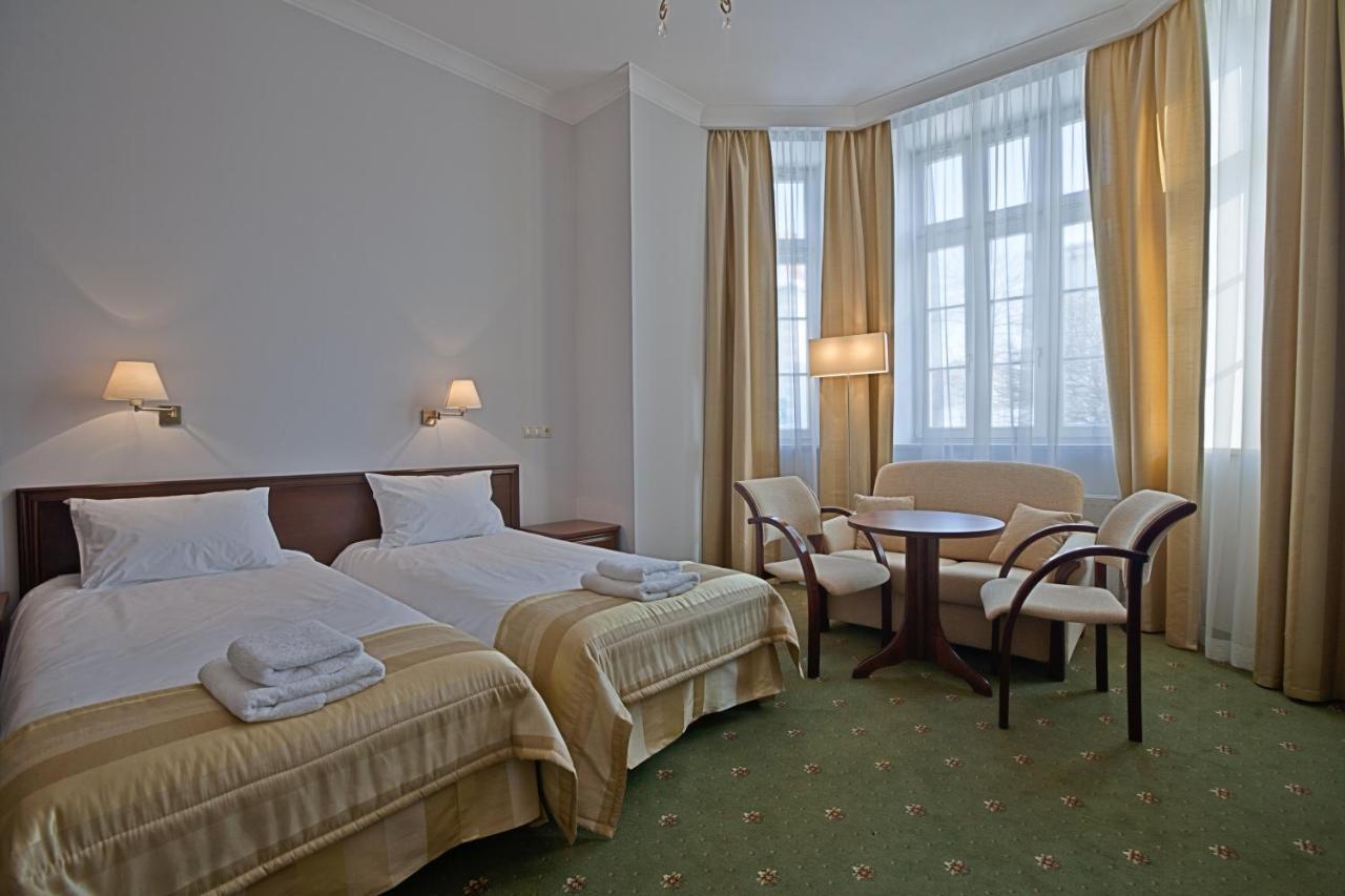 Hotel Masovia Giżycko Exteriör bild